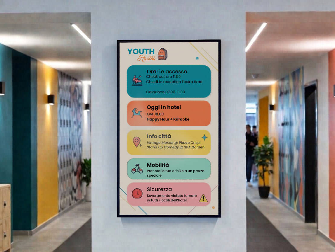 Schermo Digital Signage informativo in youth hostel con orari, eventi, mobilità e norme di sicurezza. Soluzione Esapix per hospitality
